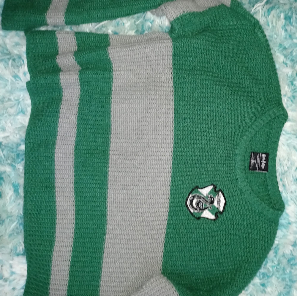 Half shirt from universal harry potter